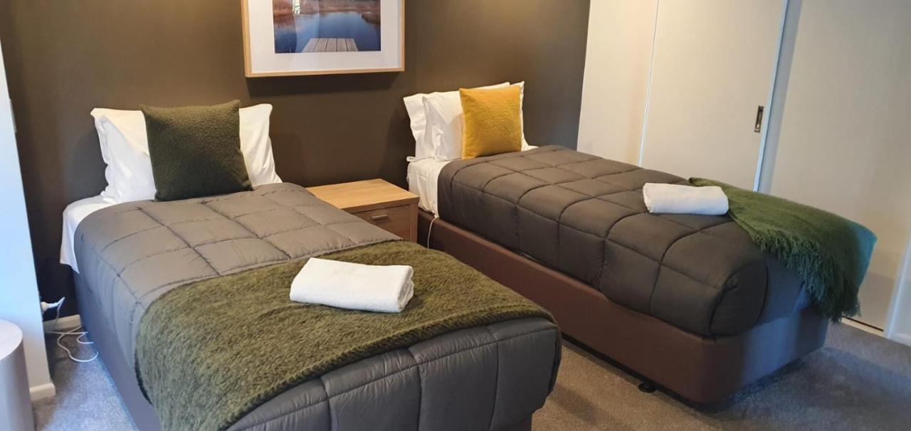 Lakefront Apartments,18 Lake Esplanade Road Distretto di Distretto di Queenstown Esterno foto