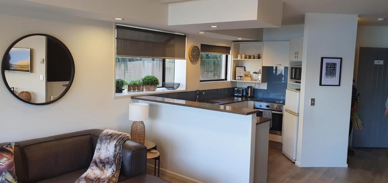 Lakefront Apartments,18 Lake Esplanade Road Distretto di Distretto di Queenstown Esterno foto