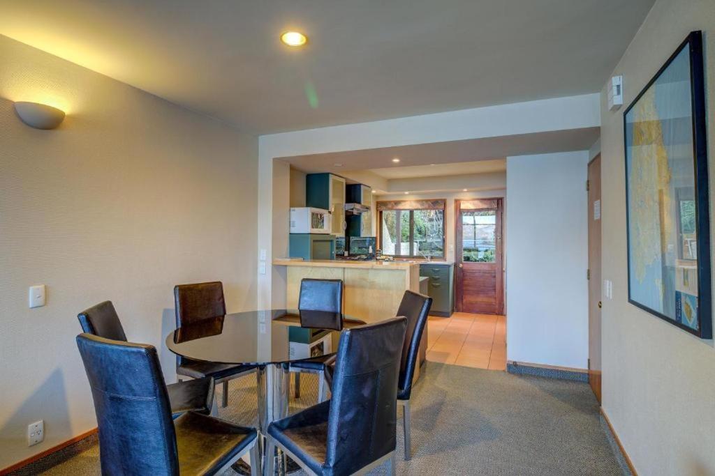 Lakefront Apartments,18 Lake Esplanade Road Distretto di Distretto di Queenstown Esterno foto